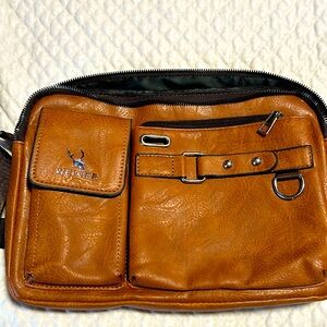 Weixier Crossbody Bag